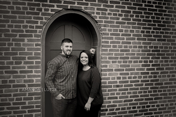 OliviaMatt (9 of 400)bwweb
