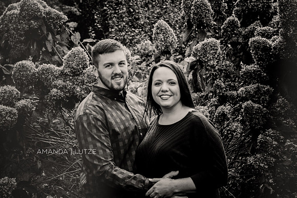 OliviaMatt (25 of 400)bwweb