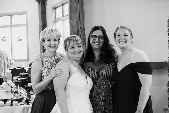lakenjohnreception (107 of 172)bw
