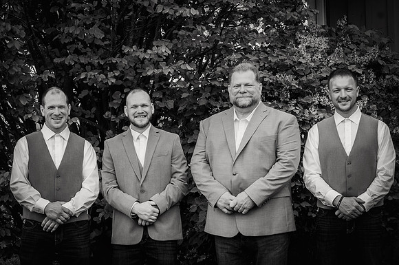 lakenjohnportrait (44 of 487)bw