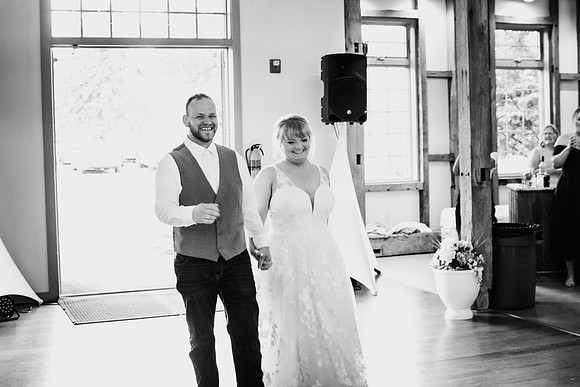 lakenjohnreception (11 of 172)bw